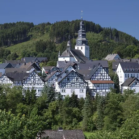 Hesborner Kuckuck 4* Hallenberg